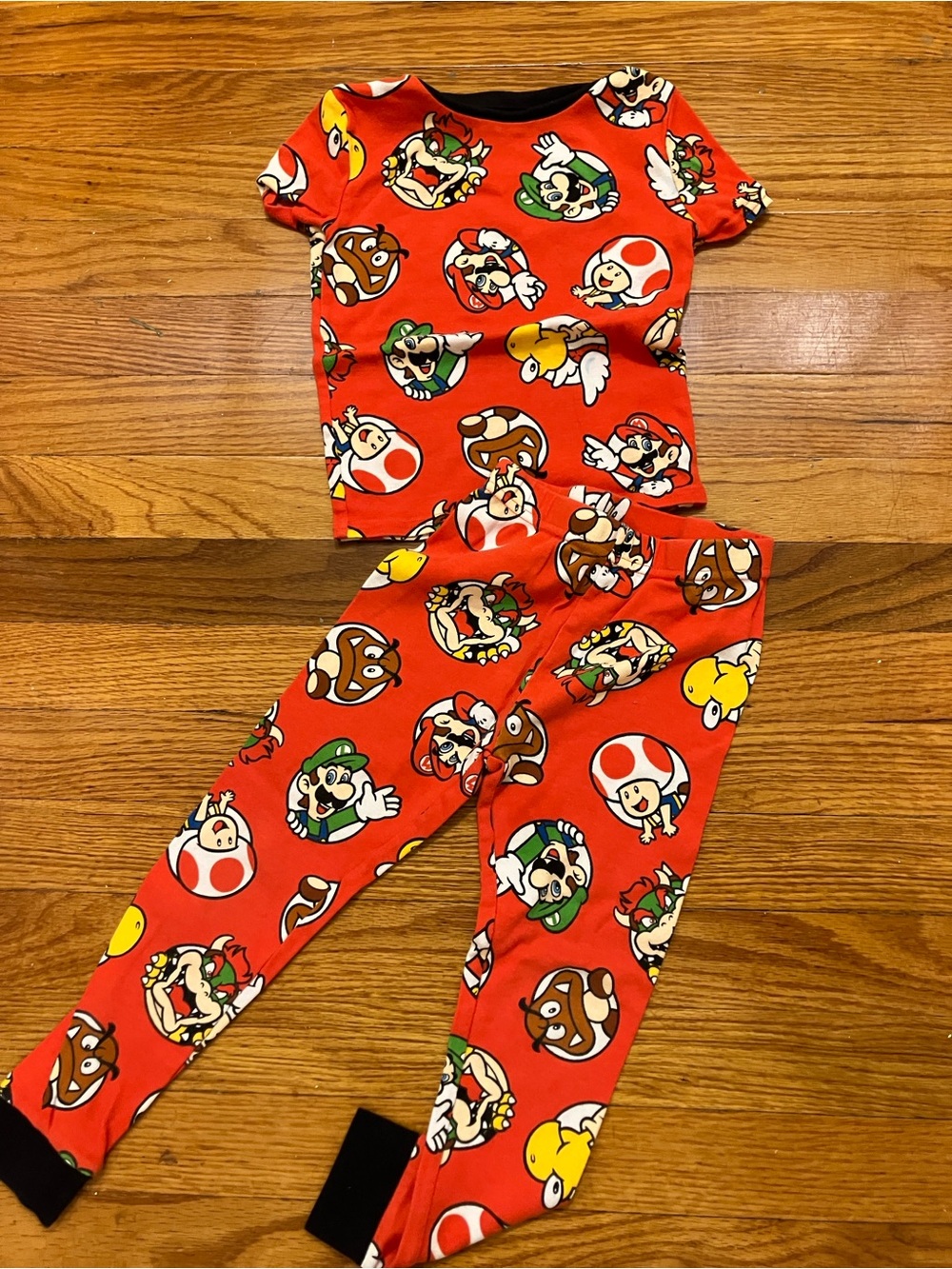 Super Mario Pj set